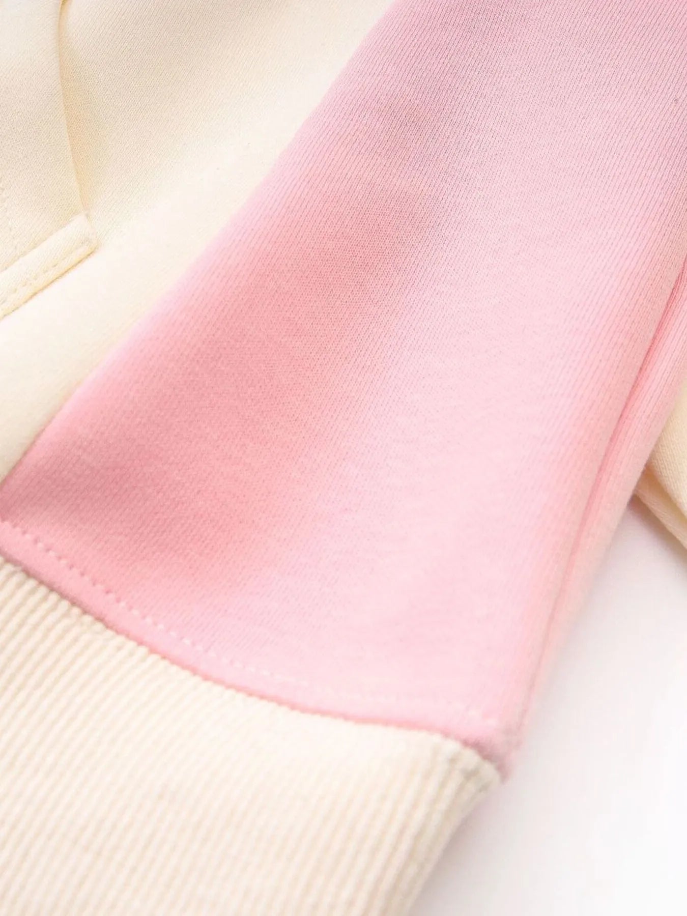 cebbdeb2cbb449eda9d44fbaa8423a24-Max-Origin